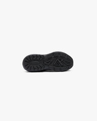 Storm Runner - Triple Black