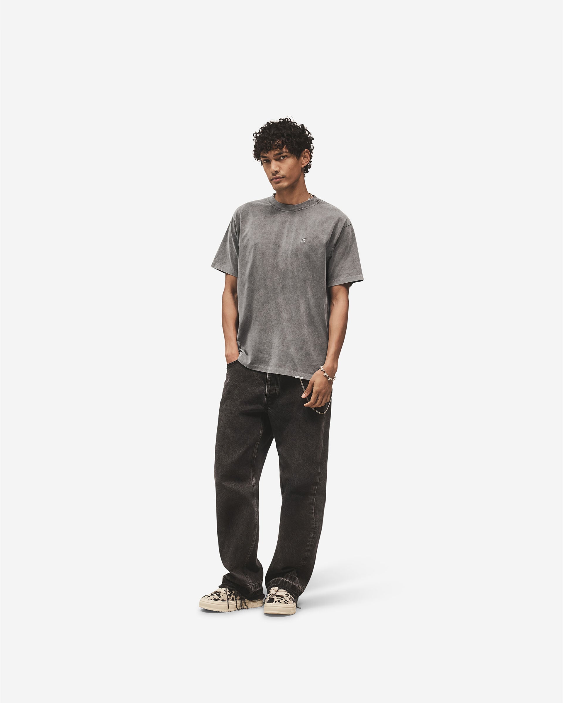 Metal Initial R T-Shirt - Vintage Grey