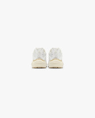Storm Torn - Cream